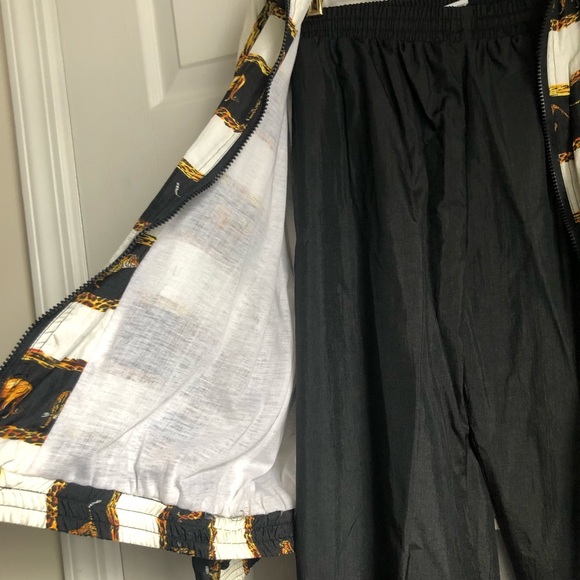 Vintage track suit size Medium SOLARE SPORTA Lion vs Tiger white black and gold - Picture 10 of 16